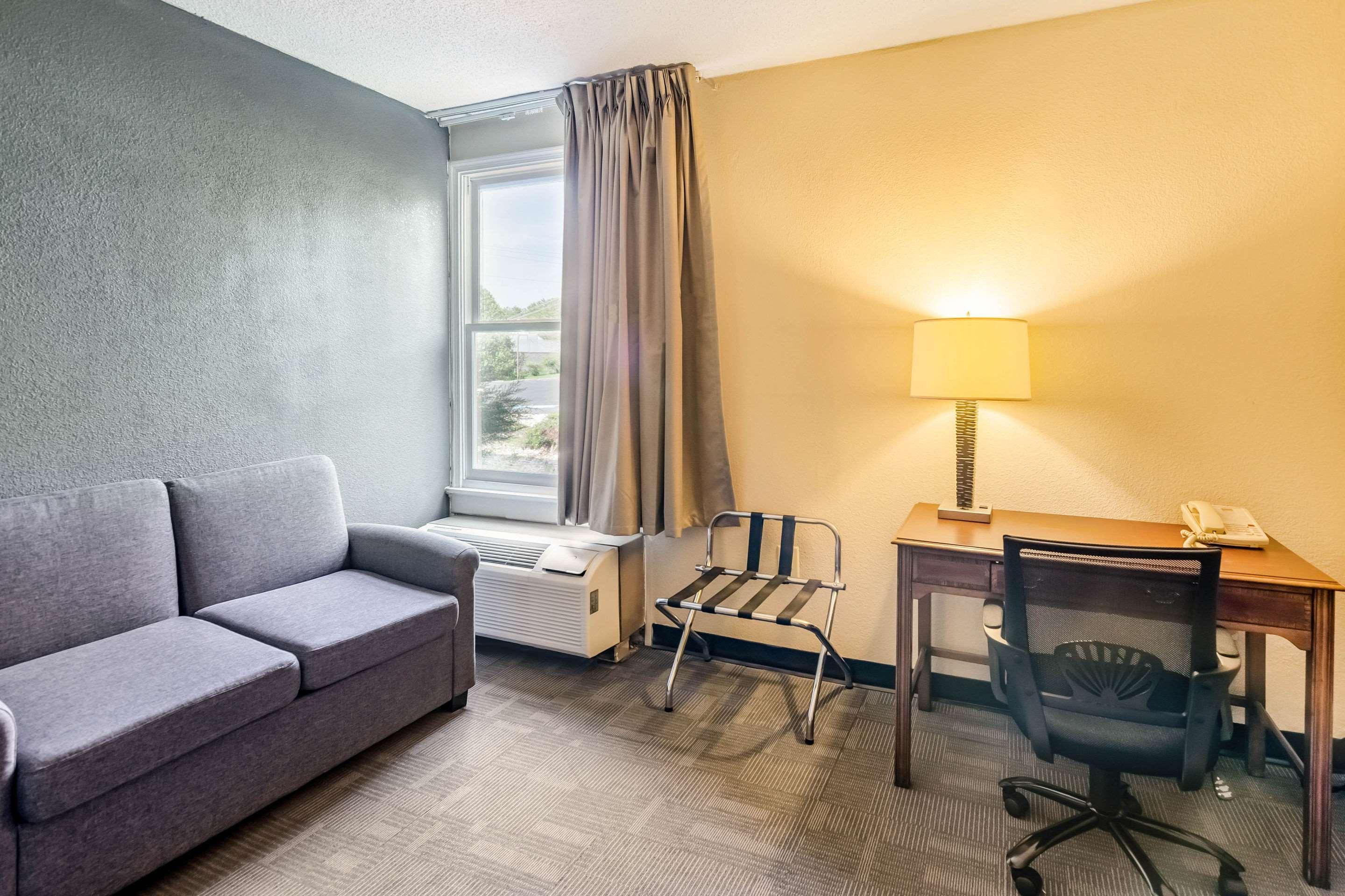 Econo Lodge Inn & Suites Radford-Blacksburg Area Luaran gambar