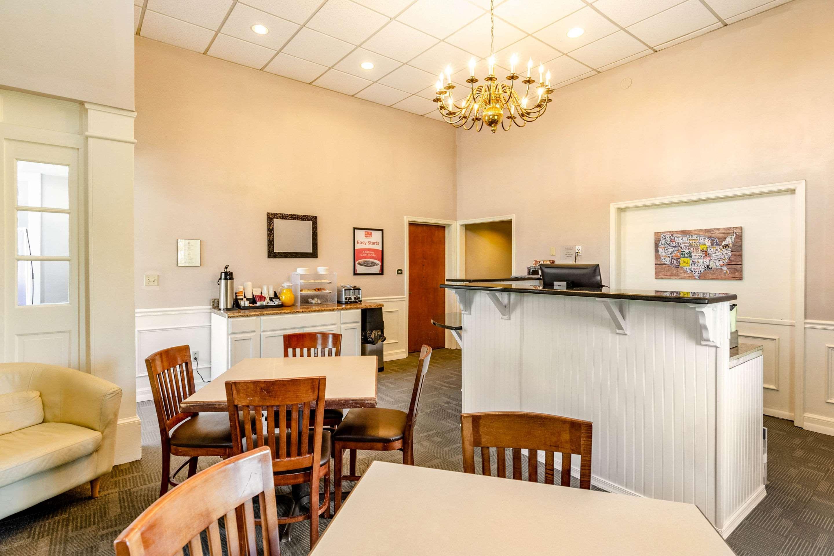 Econo Lodge Inn & Suites Radford-Blacksburg Area Luaran gambar