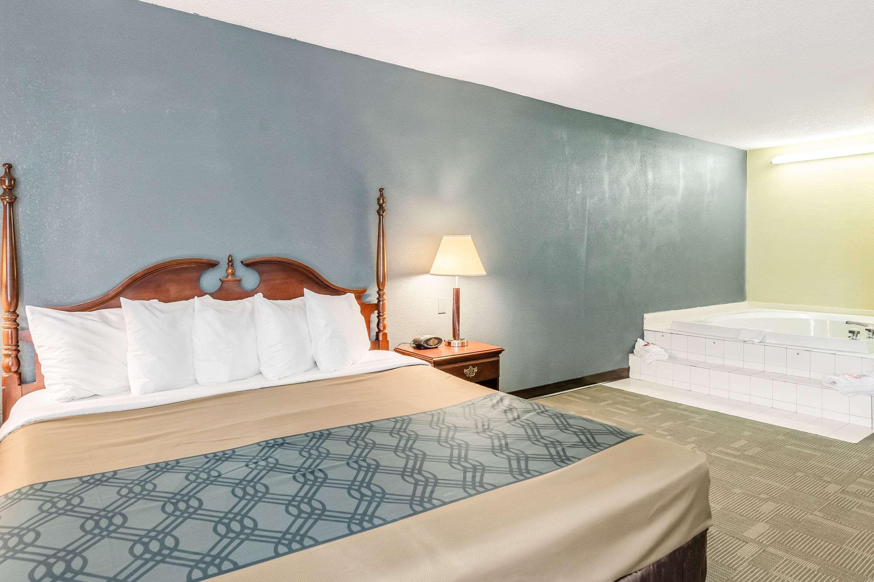 Econo Lodge Inn & Suites Radford-Blacksburg Area Luaran gambar
